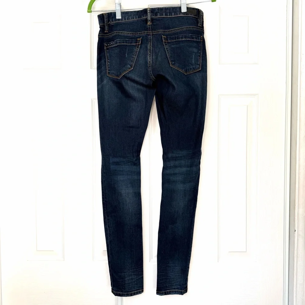 Blank NYC Dark Blue ripped Low Rise Skinny Jeans Size Women’s 25